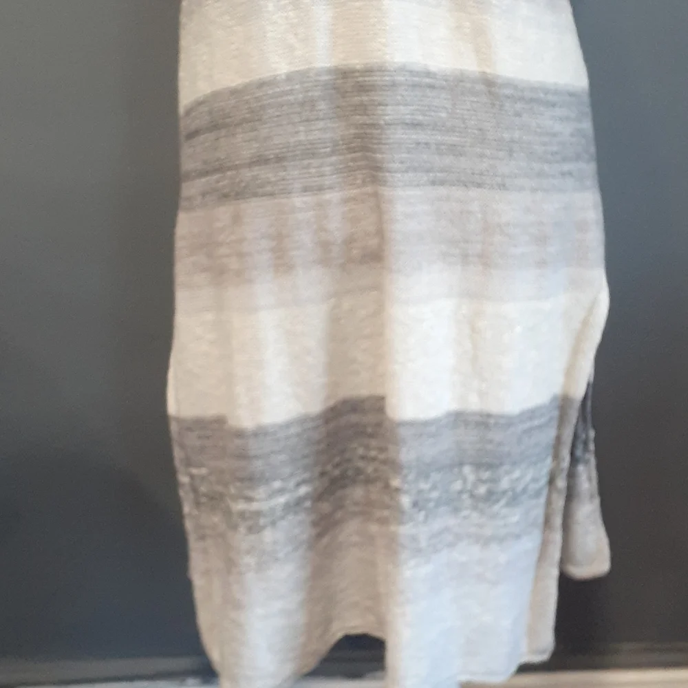 Free people gray knitted sweaters sz extra…
